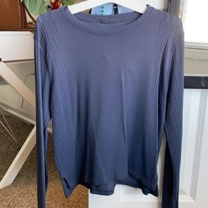 Lululemon Train to be long sleeve
